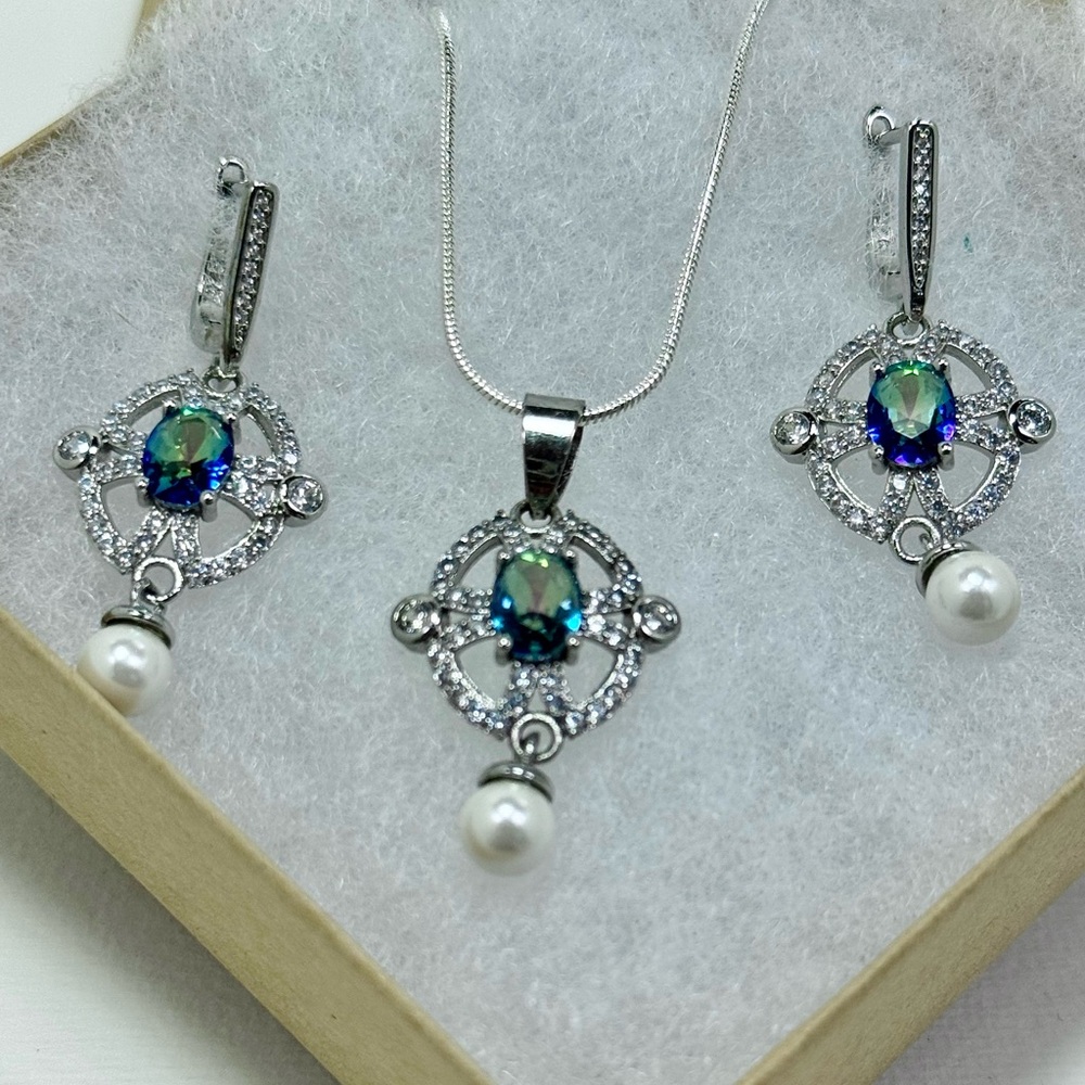 Elegant Silver and Blue Mystic Topaz Jewelry Set with Pearls
